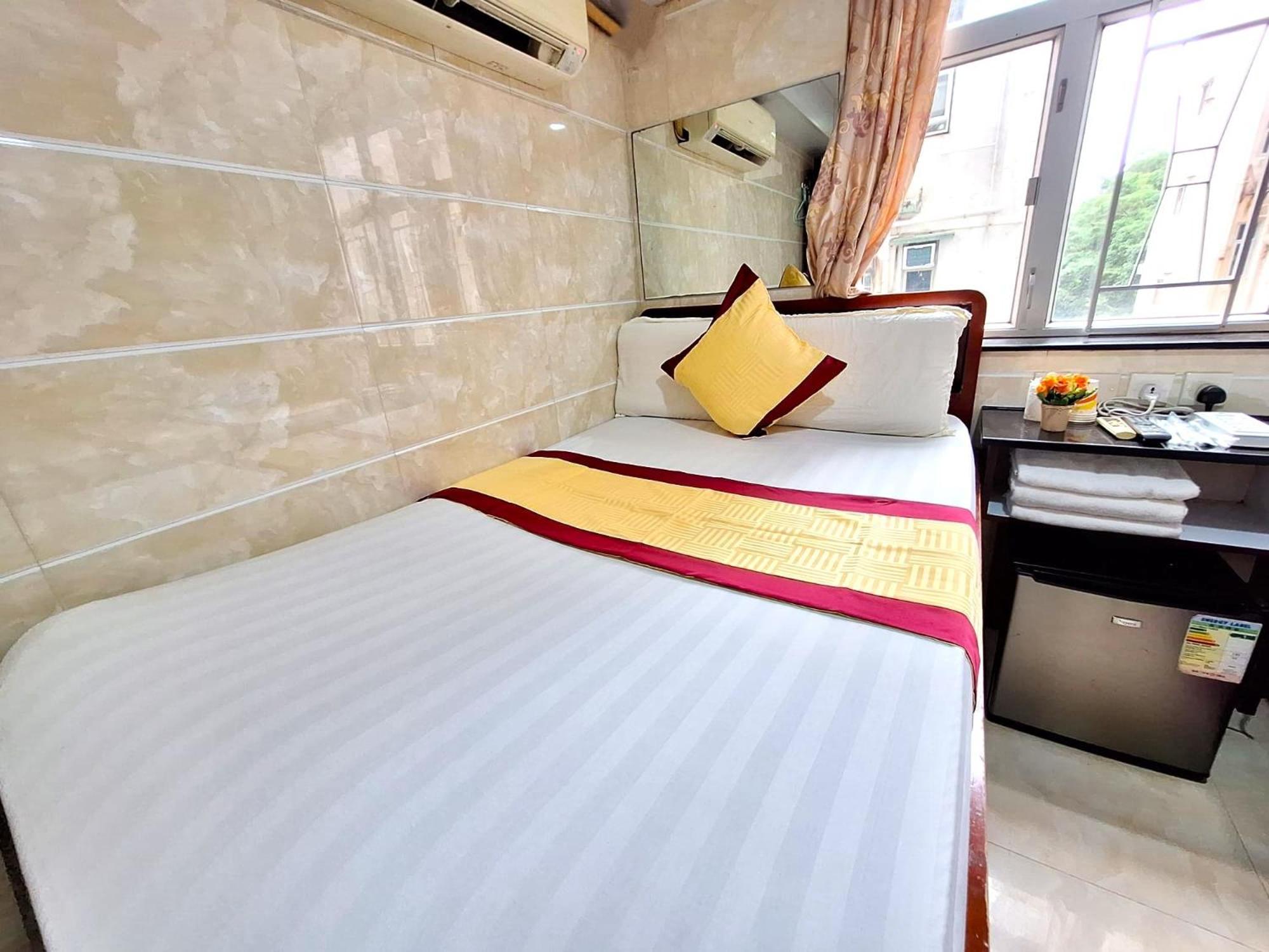 International Metro Guest House Хонконг Екстериор снимка